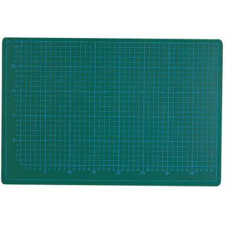 Schneidematte, 300 x 220 mm, bedruckt mit 10-und 50 mm-Teilung, 5-lagig, grün/schwarz